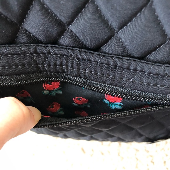 NWT 🏷 Vera Bradley Villager in Classic Black - Picture 4 of 4